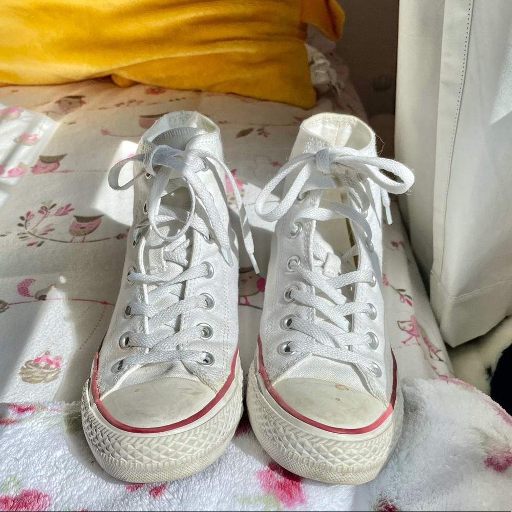 Converse Hightop White